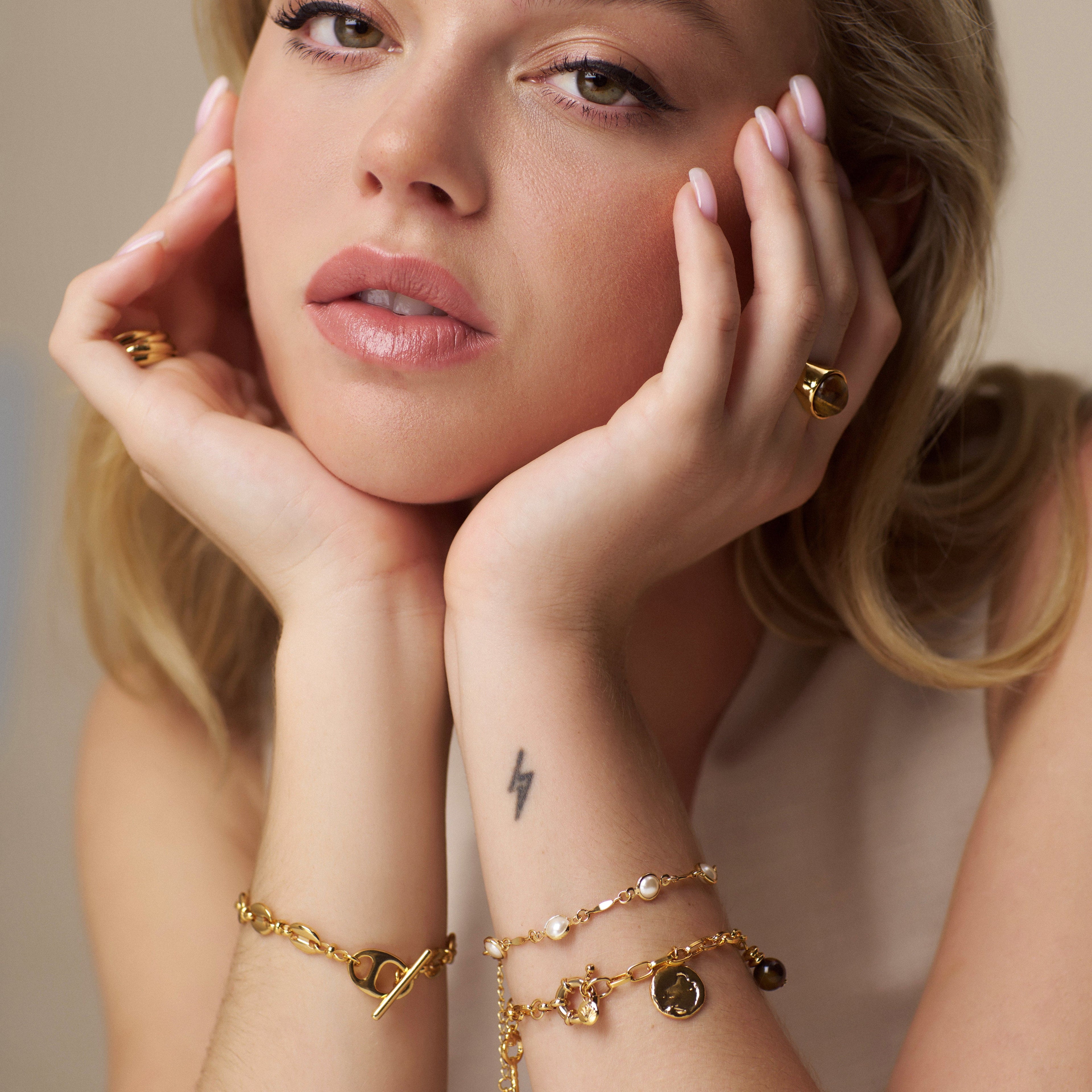 Chain Bracelet Pearl & Bar Link Chain Bracelet Orelia Jewellery